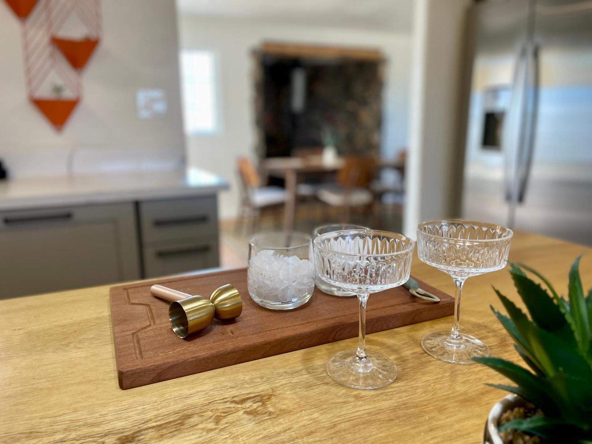 Twin Palms Desert Getaway - Jacuzzi, Fire Pit, Meditation Room & More Joshua Tree Esterno foto